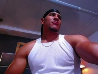 adam_fit19cm webcam model stream image