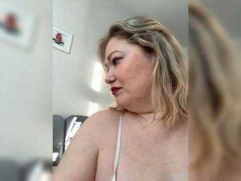 KlavaDavai webcam bongacams model stream image