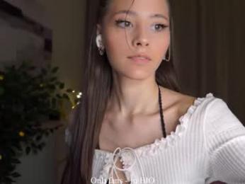 falinecrosthwaite webcam chaturbate model stream image