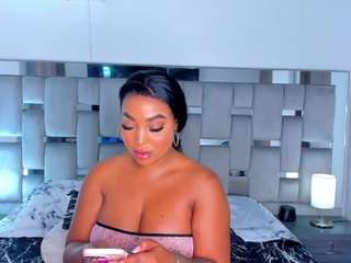 cammiila webcam camsoda model stream image