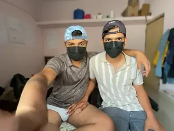 jellypuffie_22 webcam model stream image