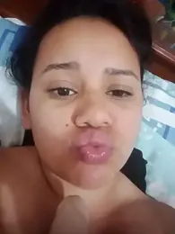 _Miaaleon webcam model stream image