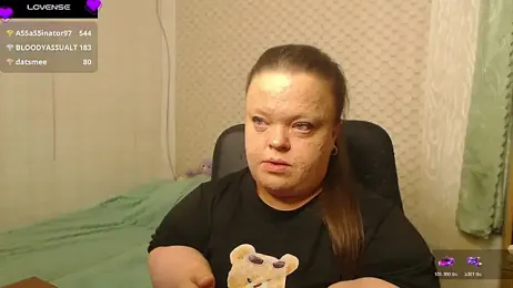 Janiffer_MiMi webcam model stream image