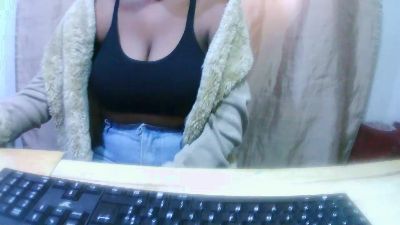 Manjakeli webcam model stream image