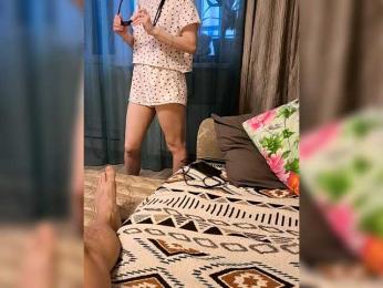 Lyoublue webcam model stream image