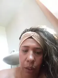 Ivon_C webcam model stream image