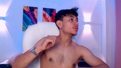 VezxX webcam model stream image