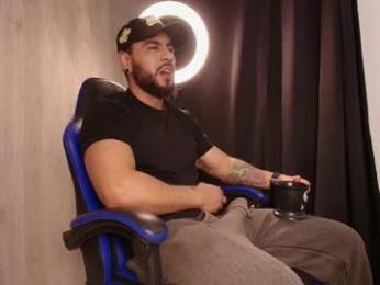 drake_jackson11 webcam model stream image