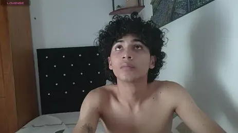 Twink_Dennis webcam stripchat model stream image