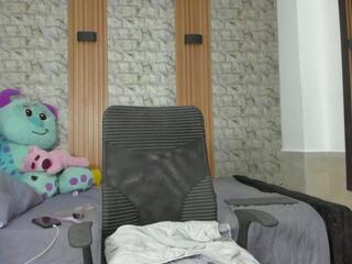 Mia Fhox webcam model stream image