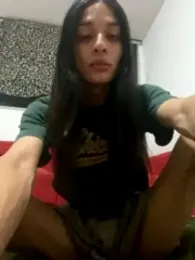 Rosegold8 webcam model stream image