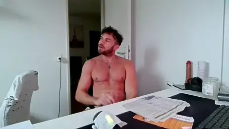 alpha-hunk webcam model stream image