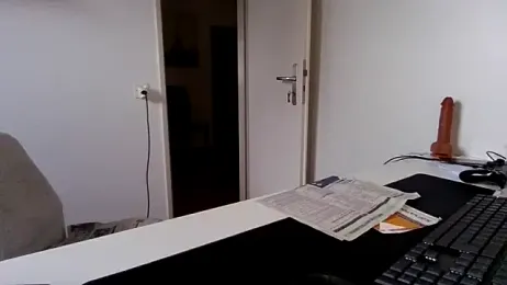 alpha-hunk webcam model stream image