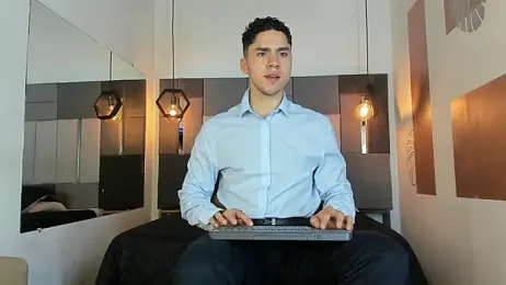 LiamNovak webcam model stream image