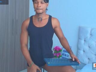 Cassian Gold webcam model stream image