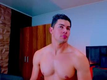 hotfuckers4uu webcam model stream image