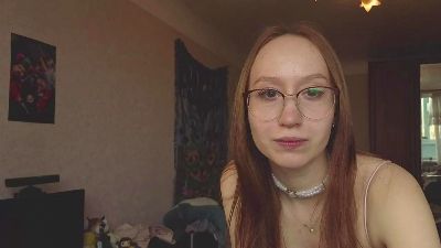 MiaLovelyOne webcam cam4 model stream image