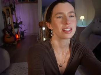 lucy_gooosey webcam model stream image