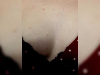 little_pussy webcam model stream image