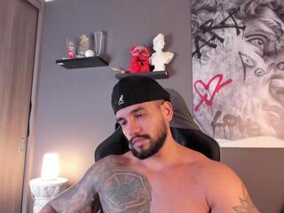 Eddie Ryan webcam model stream image