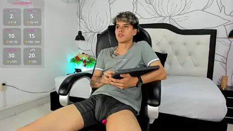 rio_miller_ webcam model stream image
