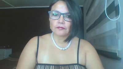 shamelessly_hot webcam model stream image