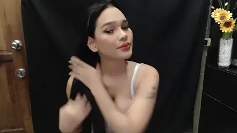 FreshYoungTS webcam model stream image