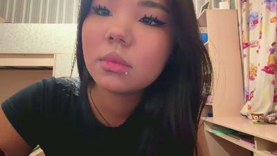 LaritaSuitt webcam cam4 model stream image
