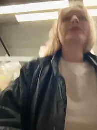 Mila_NoRules webcam model stream image