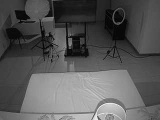 voyeurcam-jb-office-2 webcam camsoda model stream image
