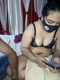Ms-Nusrat webcam model stream image