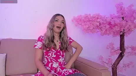 Doll_Isa_ webcam model stream image