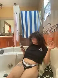 Nathadleche webcam model stream image