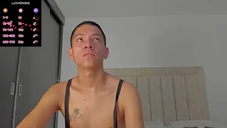 JulianRose_1 webcam stripchat model stream image