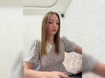 KitFox webcam bongacams model stream image