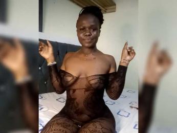 Nonnie webcam model stream image