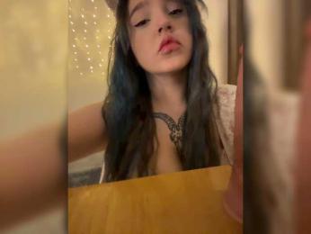 LittleDilara webcam bongacams model stream image