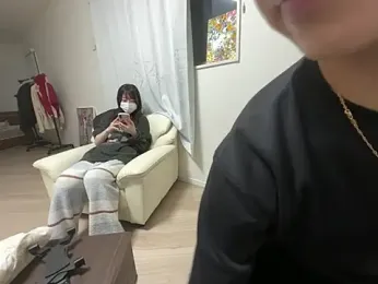 Gokujyo-Namanaka webcam model stream image