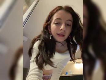 BootyBootyAnna webcam model stream image