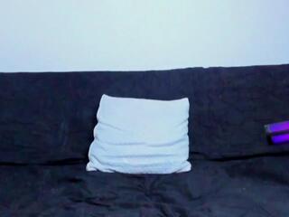 Matius Coslink webcam model stream image