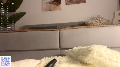 SilviaGell webcam cam4 model stream image