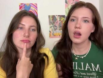 EzheVika webcam bongacams model stream image