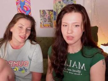 EzheVika webcam bongacams model stream image