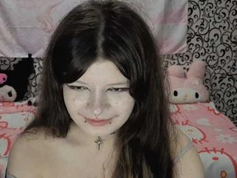 FrirenLovv webcam model stream image