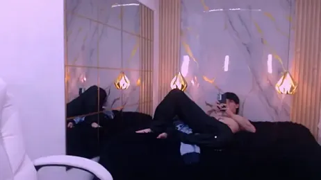 Iantwink18 webcam stripchat model stream image