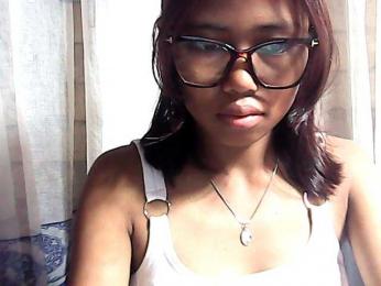 Natalie-Luxa webcam model stream image