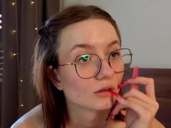 minnietammy chaturbate stream image, 19.05.2025 05:40
