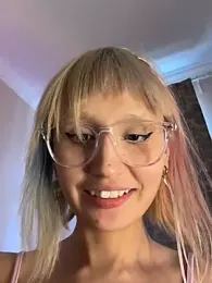 bigbabykiki stripchat stream image, 21.05.2025 05:30