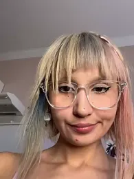 bigbabykiki stripchat stream image, 21.05.2025 05:30