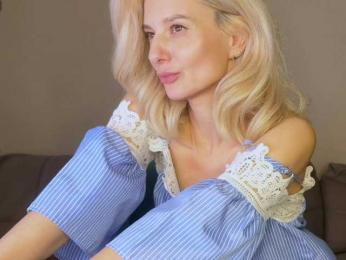 -Molly- bongacams stream image, 23.05.2025 22:50